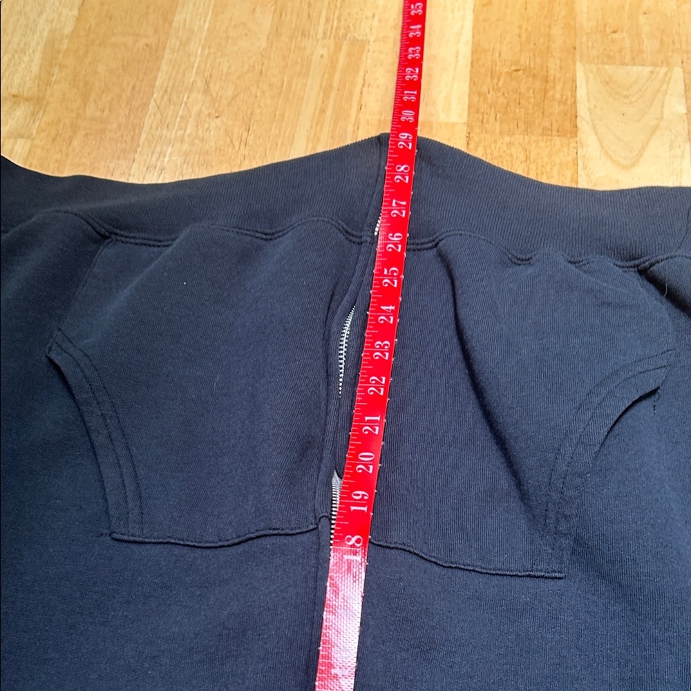 Fruit of the Loom Men's Navy Zip-Up fleece jacket. - Picture 12 of 16